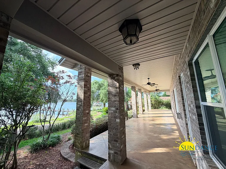249 Beachview Dr — Photo 33