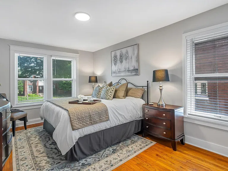 1309 McCausland Ave #3S — Photo 9