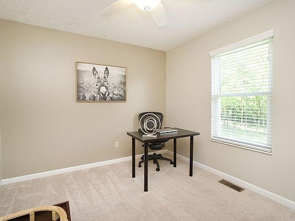 3rd image of 5286 Churchill Ct