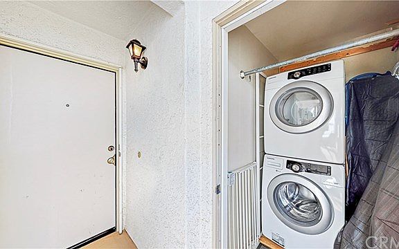 5th image of 2623 Antonio Dr Unit 205