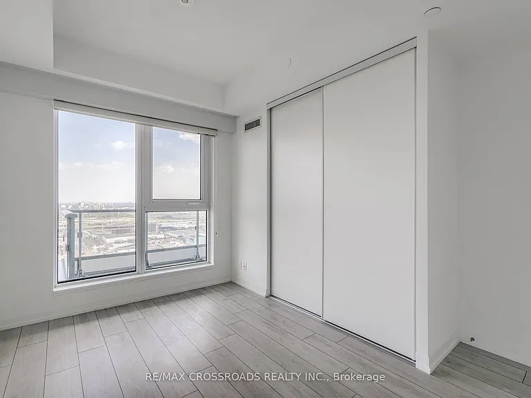 950 Portage Pkwy #4009 — Photo 23