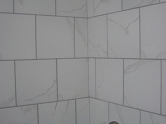 Tile tub
