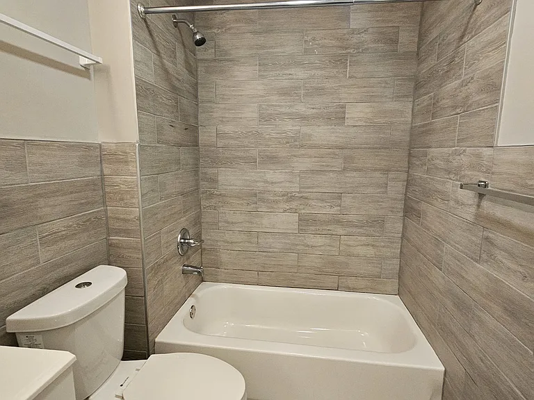156 Bull Hill Ln #7BB — Photo 9