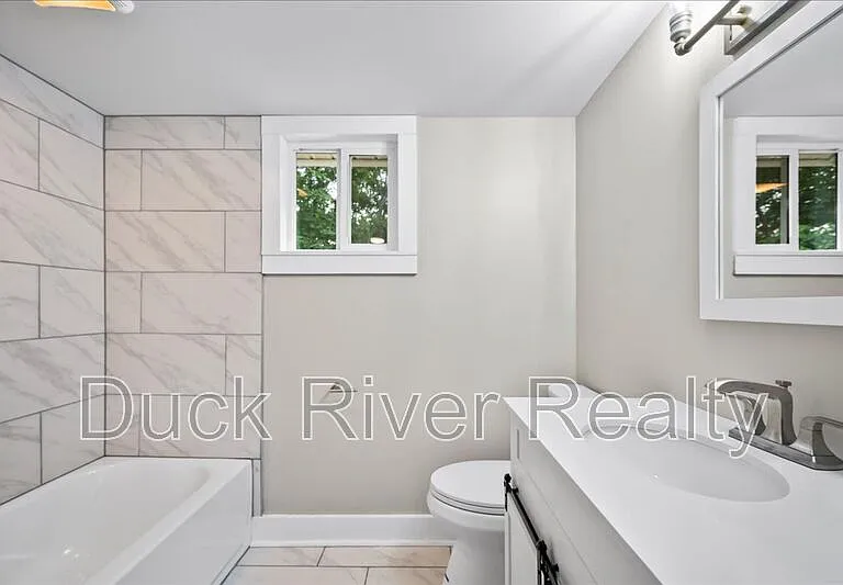 509 Hardwick Ave — Photo 6