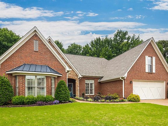 2nd image of 3449 Valley Chase Ln