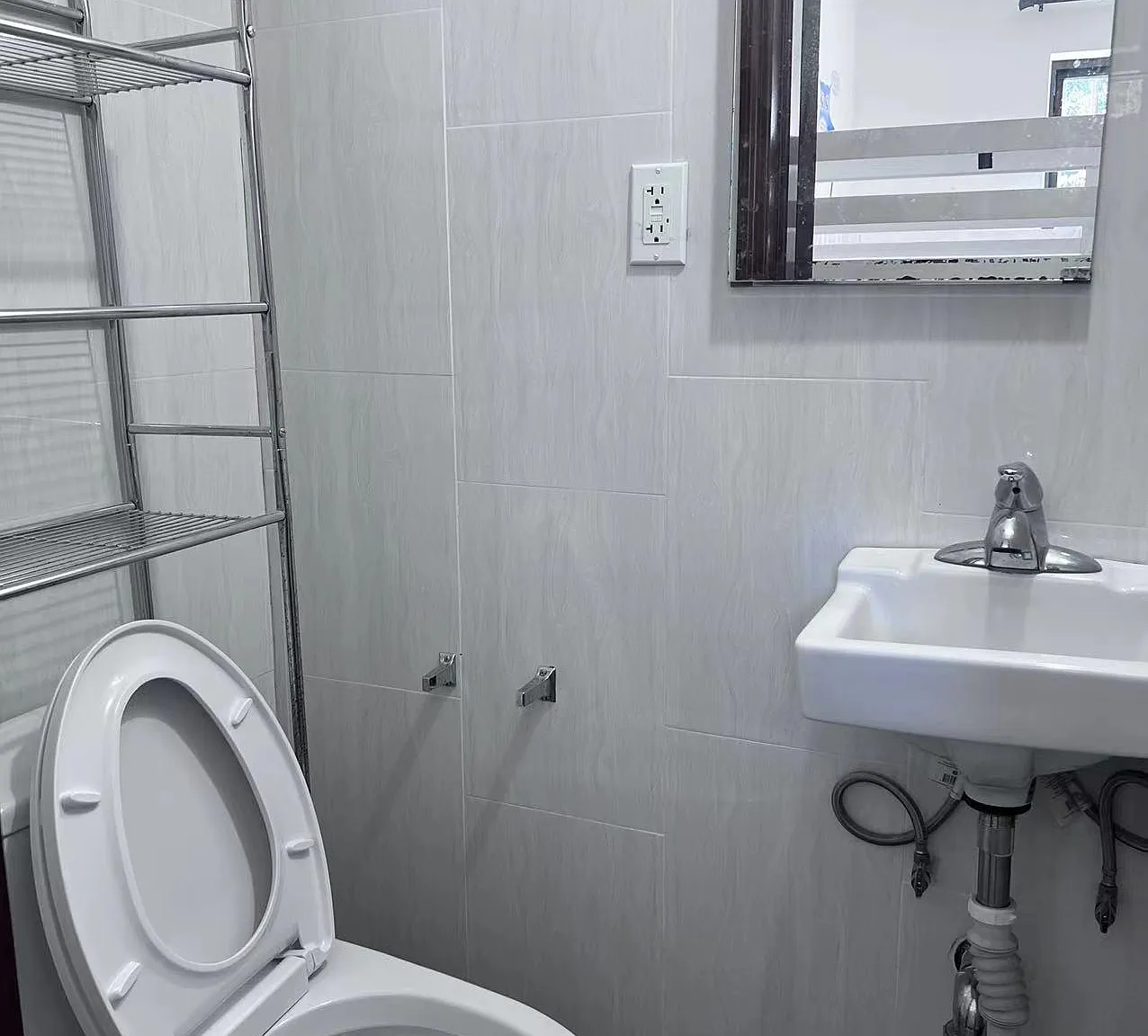 3 bed, 1.5 bath, 1000 sqft, $3,000 — Photo 4