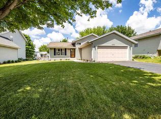 6424 Tramore Ln, Rockford, IL 61107