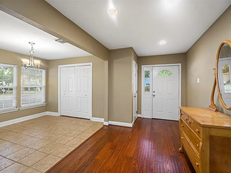 127 Marlin Ave — Photo 3
