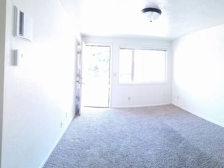 631 E 15th Ave #7 — Photo 4