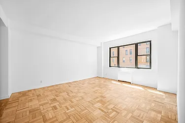 7 Park Avenue
