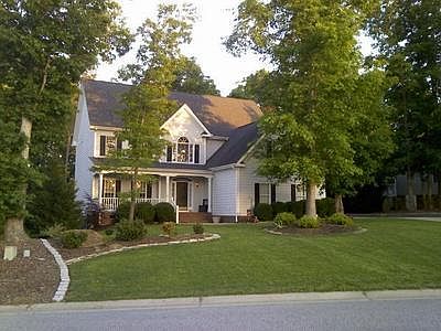 100 Kensington Court