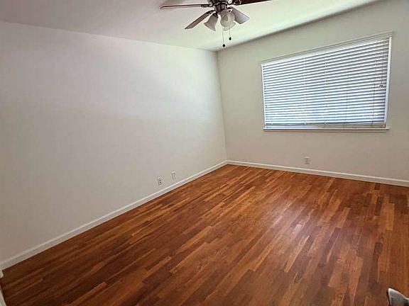4th image of 1015 W Olive Ave #3