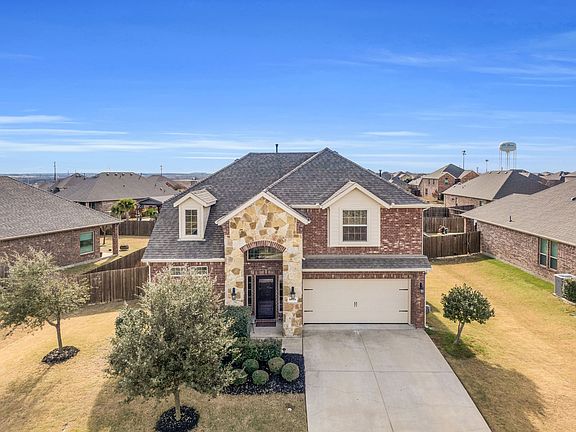 3rd image of 3013 Maverick Dr