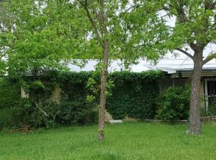 1308 S Dempster St, Hamilton, TX 76531