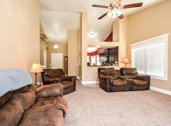 4th image of 3264 E Edwards Dr
