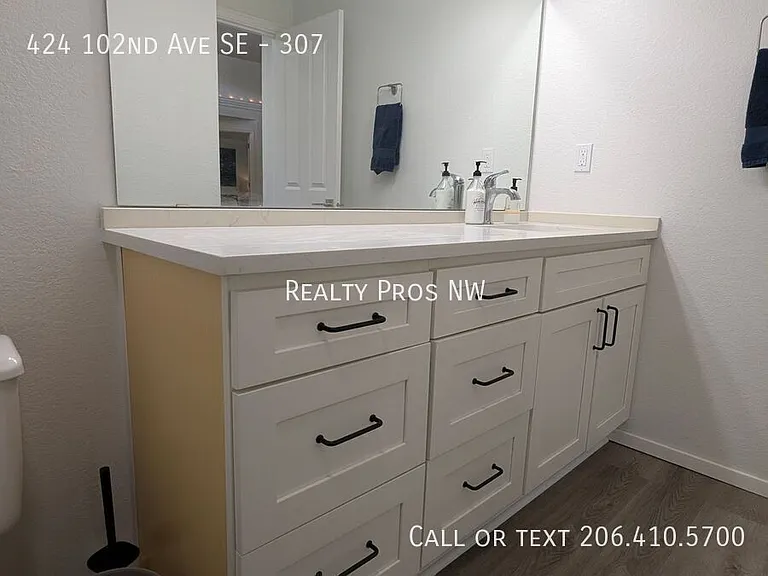 424 102nd Ave SE #307 — Photo 13