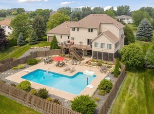 1578 Mike Ct, Shakopee, MN 55379