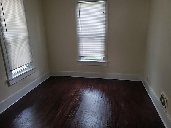 3rd image of 1320 N 27th St