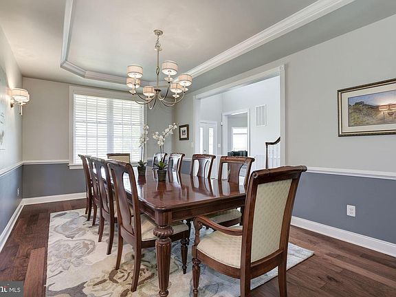 3rd image of 15358 Admiral Baker Cir