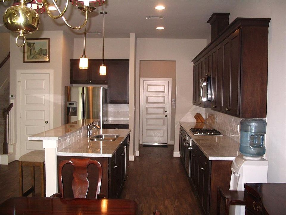 1st image of 12595 Piping Rock Dr