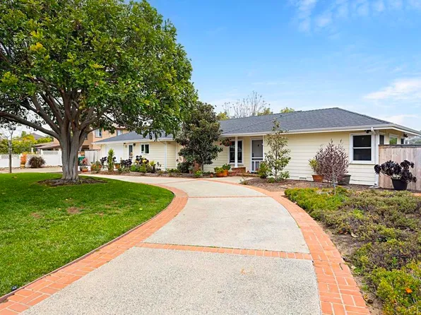 3870 Highland Dr, Carlsbad, CA 92008