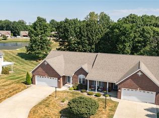 5219 Willis Ave, Godfrey, IL 62035