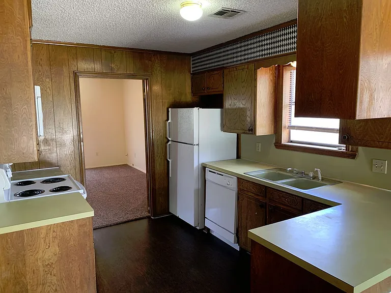 6508 Wiethorn Dr — Photo 8