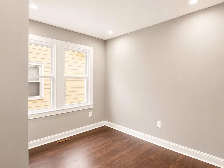 209 Woodlawn Ave — Photo 9