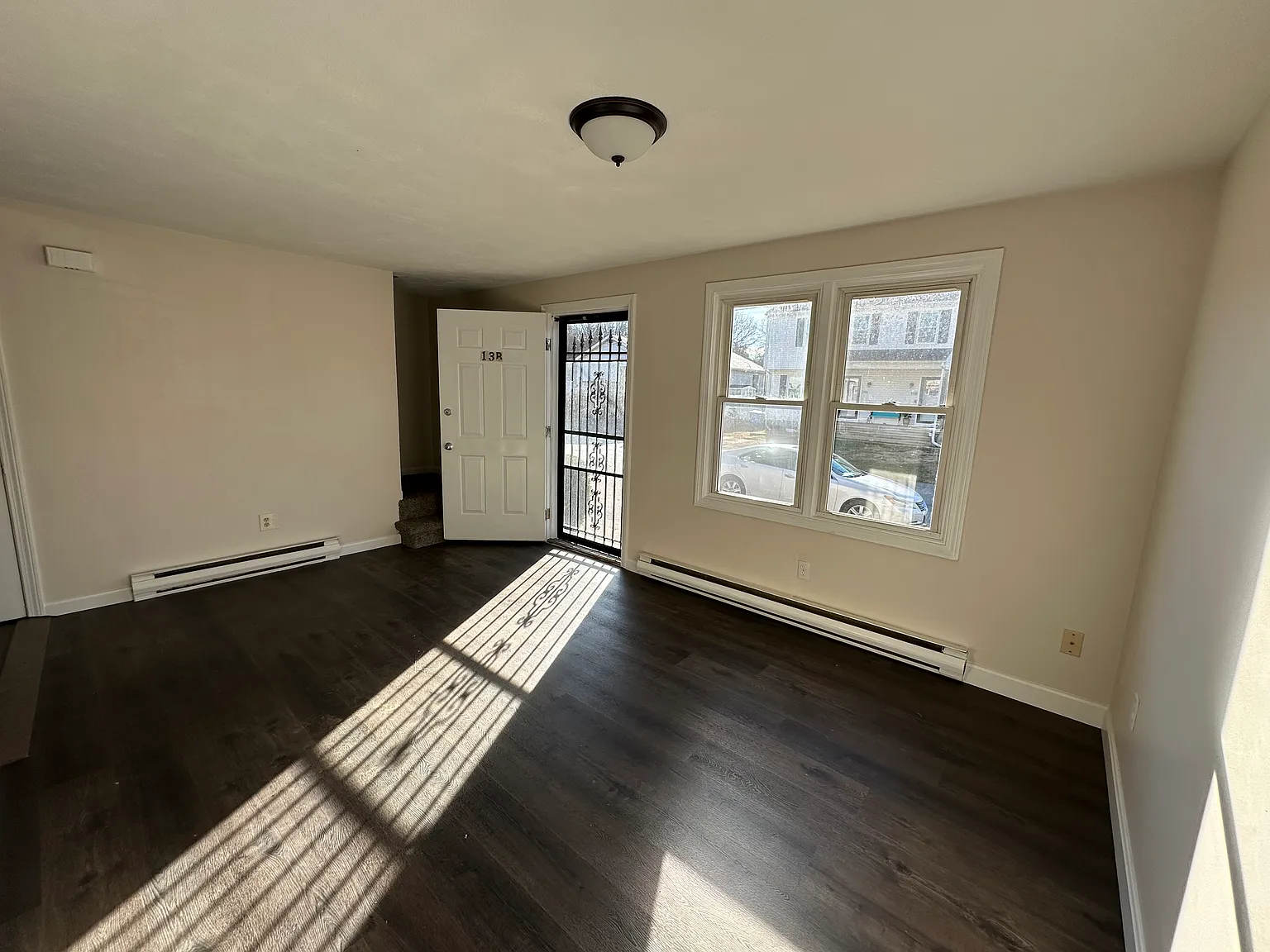 2 bed, 1.5 bath, 1020 sqft, $1,850 — Photo 2