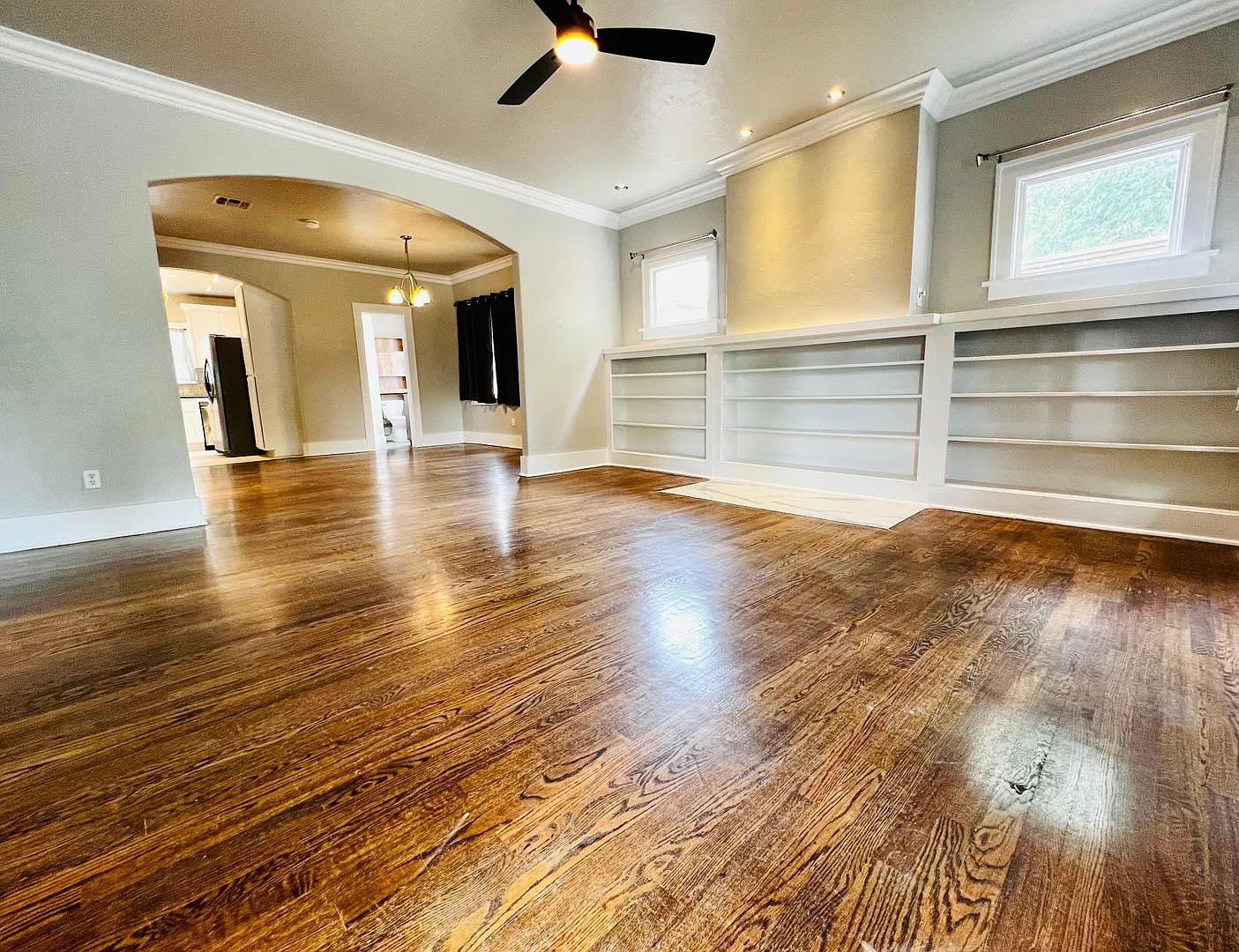 Beautiful 3BD 2BA Home Close to the Plaza District!! — Photo 3