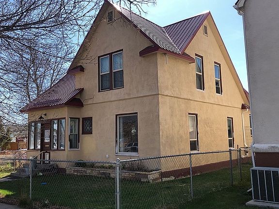 2nd image of 210 E Lewis St