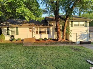 3218 Delaware St, Paducah, KY 42001