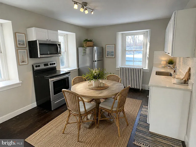 722 Faust Rd #FRONT HOUSE — Photo 3