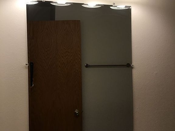 3rd image of 2640-2641 Bush Ct #2640-13