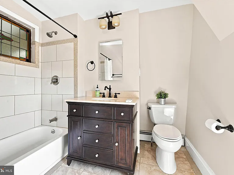 1810 Mount Salem Ln — Photo 9