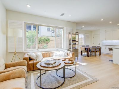 112 Excursion, Irvine, CA, 92618