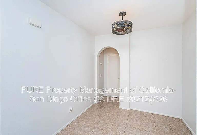 1760 E Palomar St E #304 — Photo 3