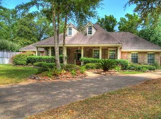 9103 Cross Creek Cir, Gulfport, MS 39503