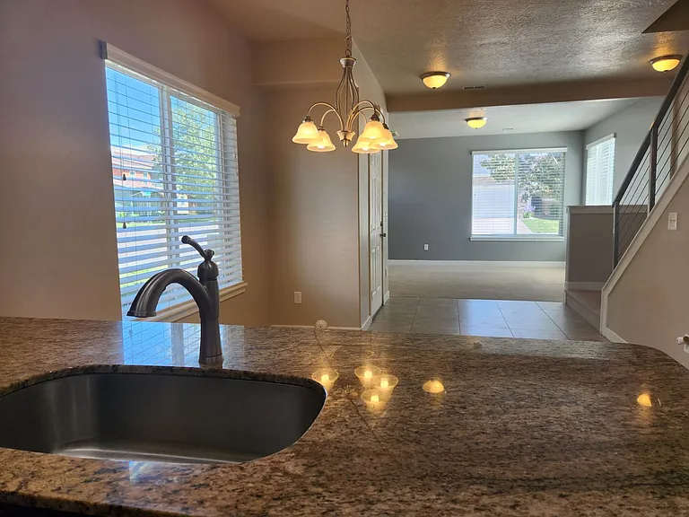 3699 W Lilac Heights Dr — Photo 5