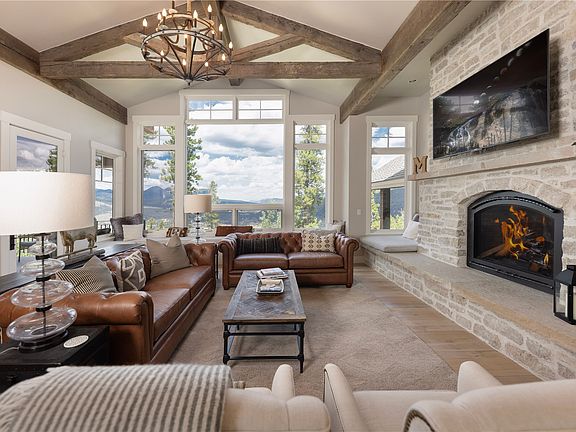 4th image of 1129 Discovery Hill Drive