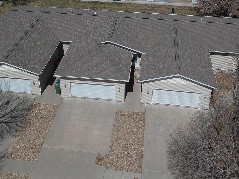 1st image of 811 W 17th St