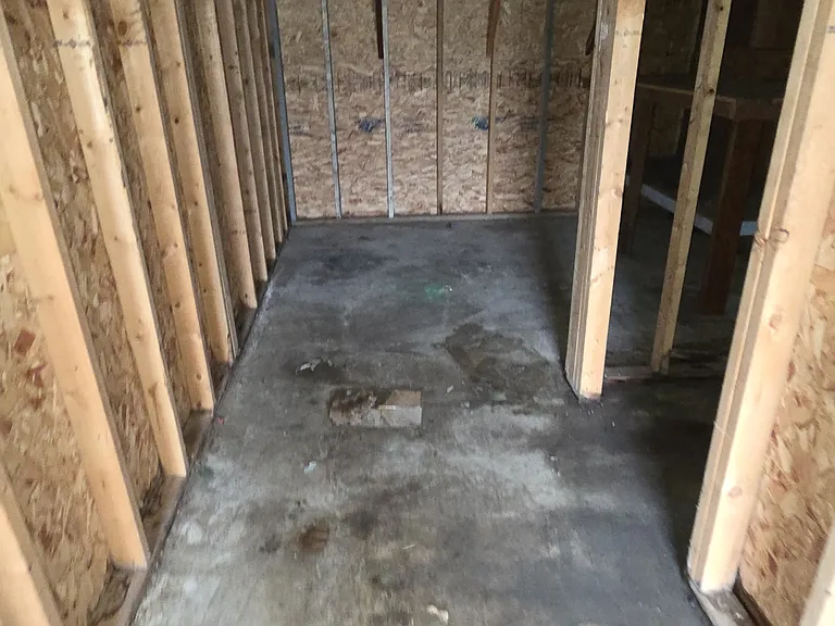 100 S Davies Roadstorage Building Lake Stevens — Photo 3