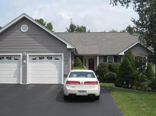 39 Deacon St, Northborough, MA 01532