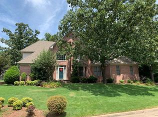 13100 Ridgehaven Rd, Little Rock, AR 72211