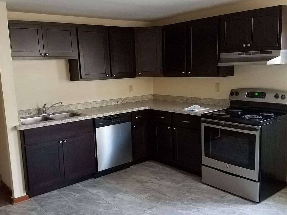 500 S Depeyster St Kent OH Zillow