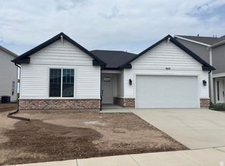 1631 N 2300 W #136, Farr West, UT 84404