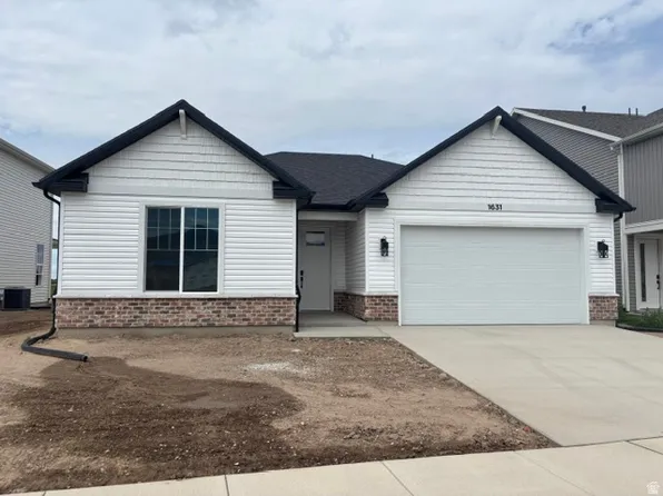 1631 N 2300 W #136, Farr West, UT 84404