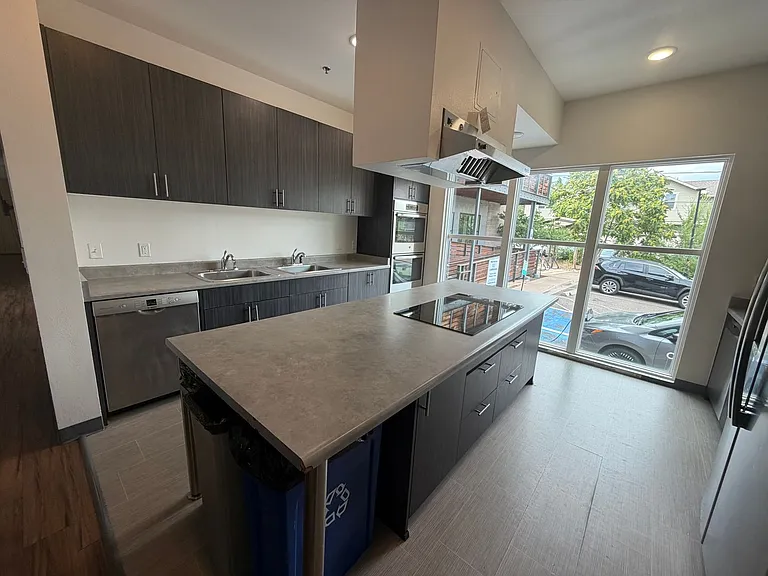 2333 Arapahoe Ave. — Photo 14