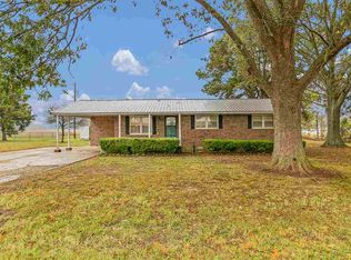 10 Magnolia St, Friendship, TN 38034