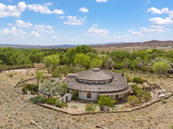 18C Destierro Trl, Santa Fe, NM 87506
